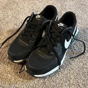 Nike AirMax Sneakers